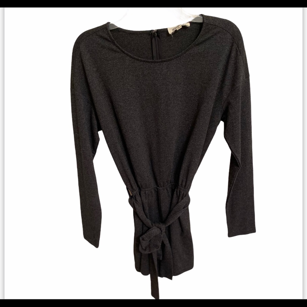 LISTICLE Women’s Black Jersey Elastic Waist Romper Belt Long Sleeve Sz Small NEW